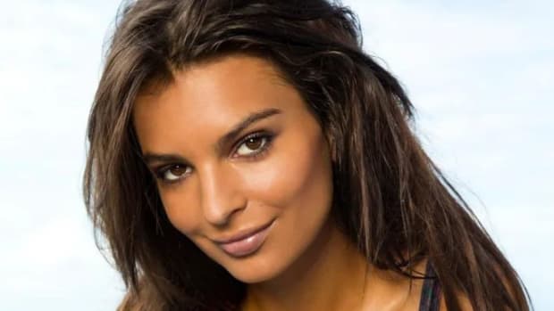 Emily Ratajkowski